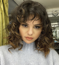 Selena Gomez's New Wavy Hairstyle